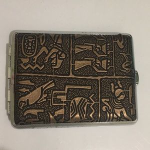 Cigarette Case Egyptian design Credit Card holder hard side clamshell NWOT